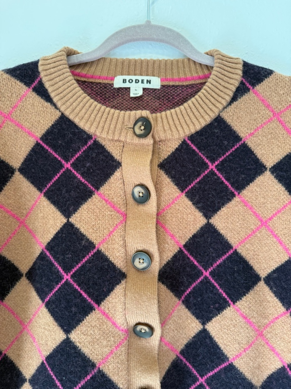 Boden Abi Jacquard Wool Alpaca Cardigan Collegiate Camel Navy Argyle Size XL - Picture 8 of 12